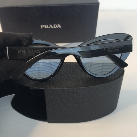 Authentic- 💯- New - PRADA PR 13YS Black Dark Grey Gradient Cat-Eye Sunglasses - Picture 17 of 17